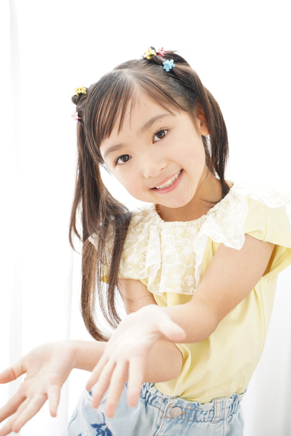 成田 梨愛 成田 梨愛